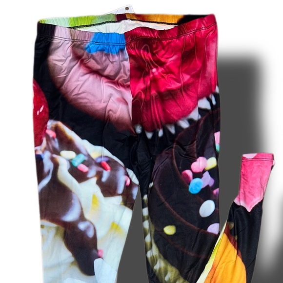 Sweet Illusions Candy Land Sprinkles & Cupcakes Leggings - Picture 5 of 12